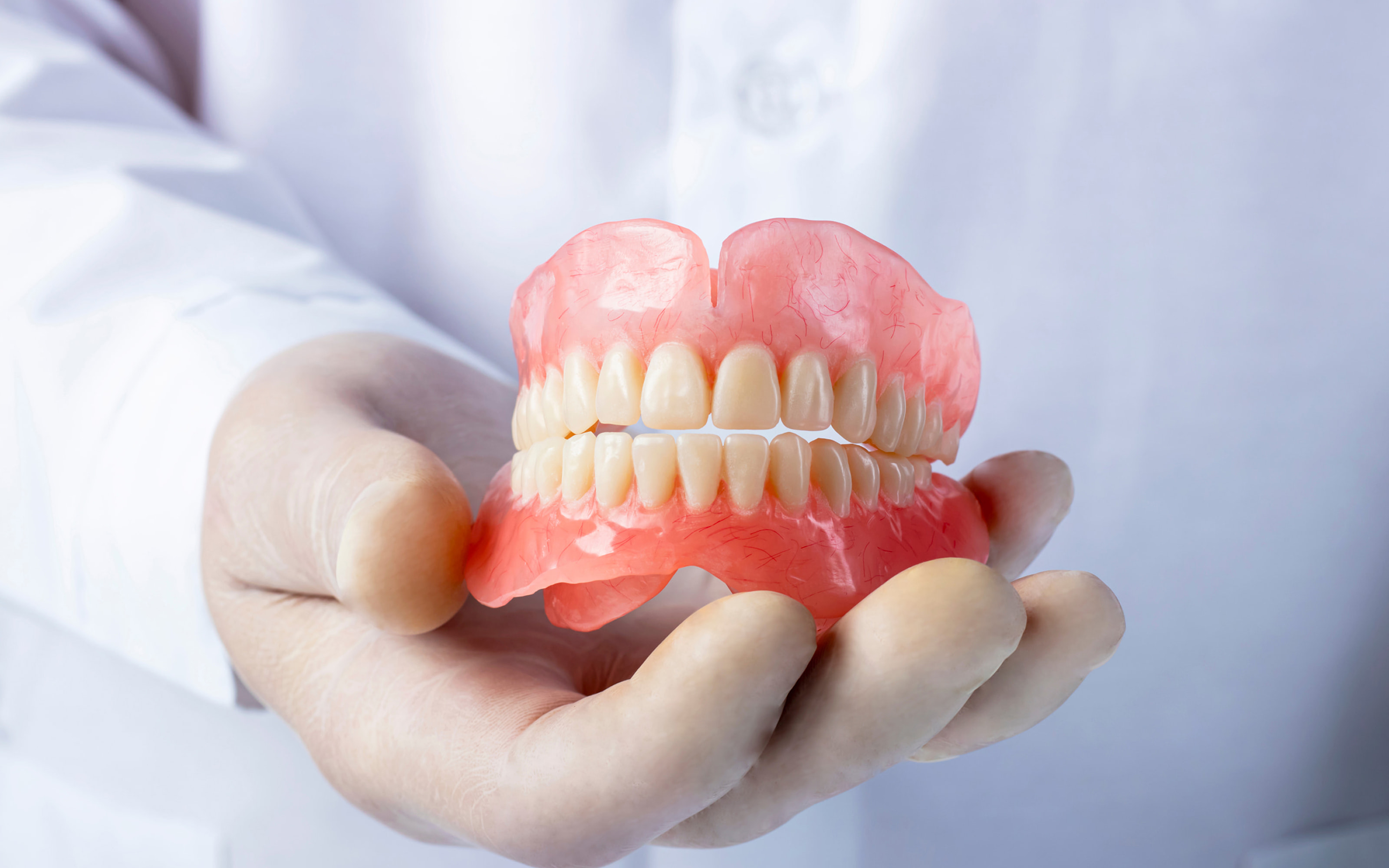 Permanent alternative to dentures